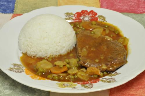 Dušené hovězí plátky se zeleninou – Snadné Česko recept, zvládnete za 30 - 45 minut